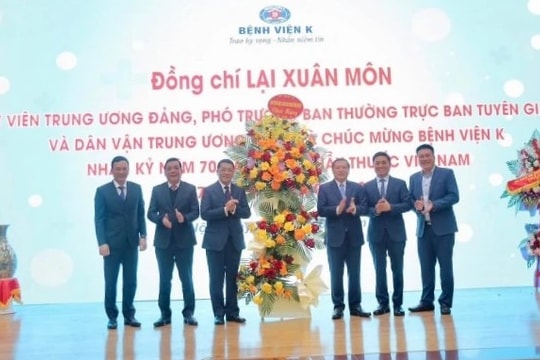 Bệnh viện K tổ chức mít tinh kỷ niệm 70 năm ngày Thầy thuốc Việt Nam