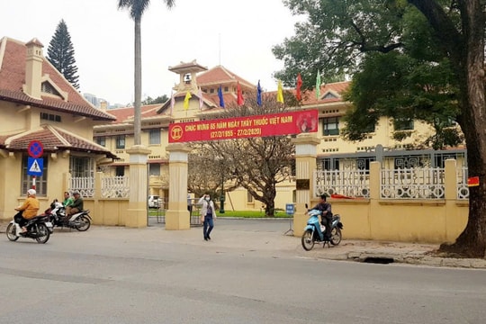 Chuyện về những "chiến binh" áo Blouse trắng thời "giặc SARS"