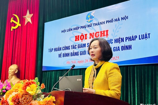 Hà Nội phổ biến các nghị quyết triển khai Luật Thủ đô cho phụ nữ