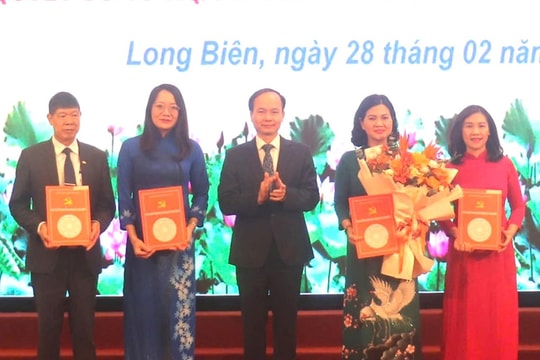 Hôm nay (1-3), nhiều cơ quan, ban, ngành của Trung ương và thành phố Hà Nội chính thức hoạt động theo tổ chức bộ máy mới