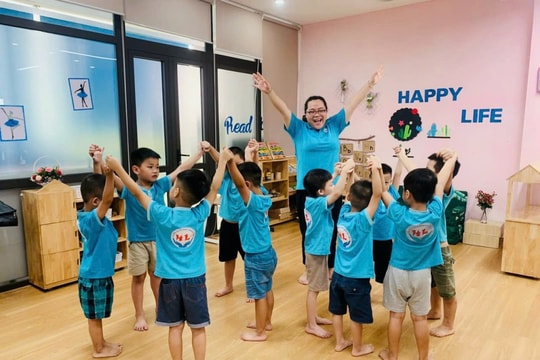 Cô giáo 9X hết mình vì trẻ, nhiệt huyết cùng Đoàn