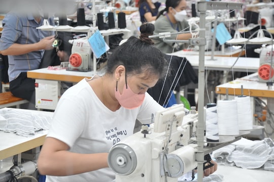 Sinh tháng, năm nào sẽ đủ tuổi nghỉ hưu trong năm 2025