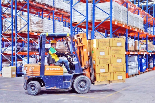 Nhiều trợ lực tăng tốc phát triển logistics