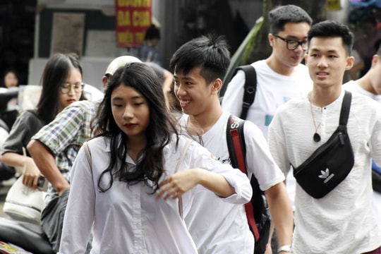 Sửa đổi, bổ sung quy định về chính sách hỗ trợ học phí, chi phí sinh hoạt với sinh viên sư phạm