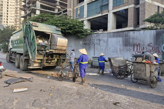 Hà Nội: Thiết lập cơ chế phản ánh thông tin từ người dân để xử lý vi phạm môi trường