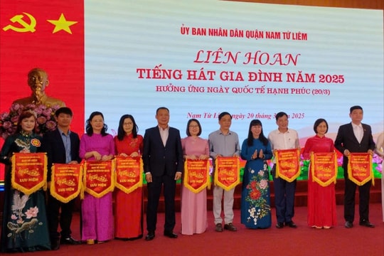 Nam Từ Liêm: 10 đội tham gia Liên hoan "Tiếng hát gia đình”