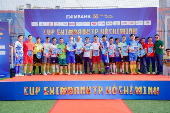 Giải bóng đá Cup Eximbank thành phố Hồ Chí Minh lần thứ 3: Rực cháy đam mê - kết nối vững bền