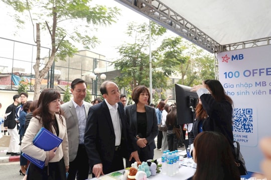 Tạo điều kiện cho người lao động tìm được việc làm phù hợp