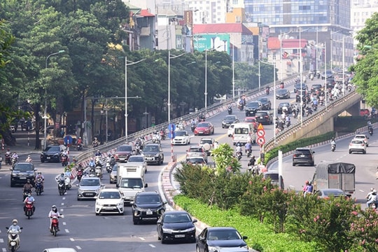 Bắc Bộ sáng sớm có sương mù, ngày nắng nhẹ