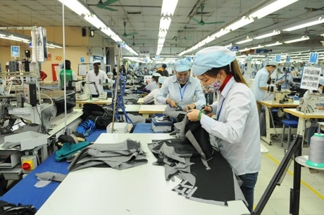 Thuế đối ứng 46% từ Mỹ: Doanh nghiệp dệt may Việt Nam bình tĩnh, chủ động tìm giải pháp