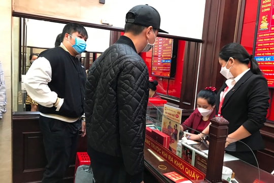 Giá vàng giảm tiếp, xuống mức thấp nhất 4 ngày qua