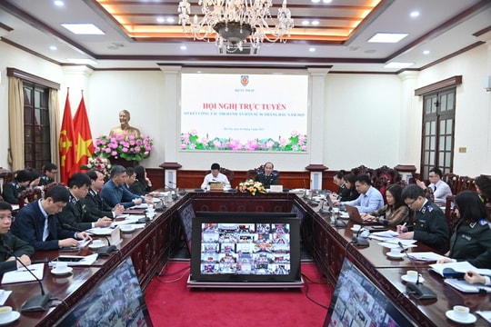 Hơn 1.000 công chức thi hành án dân sự địa phương đăng ký xin nghỉ sớm