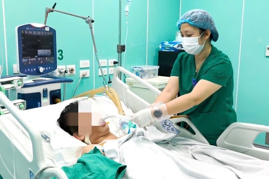 Sau cơn sốt, đau đầu, nam thanh niên hôn mê vì nhiễm não mô cầu