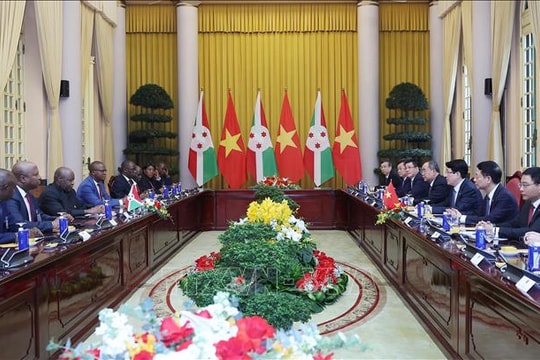 Chủ tịch nước Lương Cường hội đàm với Tổng thống Burundi