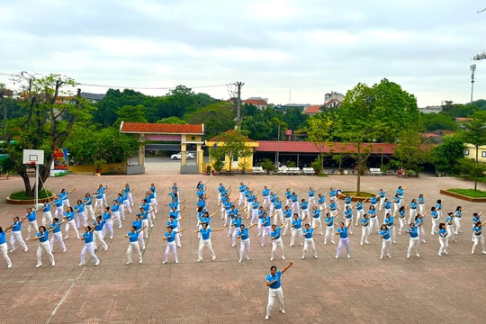 Chú trọng xây dựng phong trào cơ quan, đơn vị, doanh nghiệp đạt chuẩn văn hóa