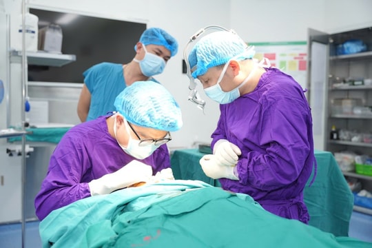 Bác sĩ Bệnh viện 103: Trắng đêm nối dài hành trình sự sống