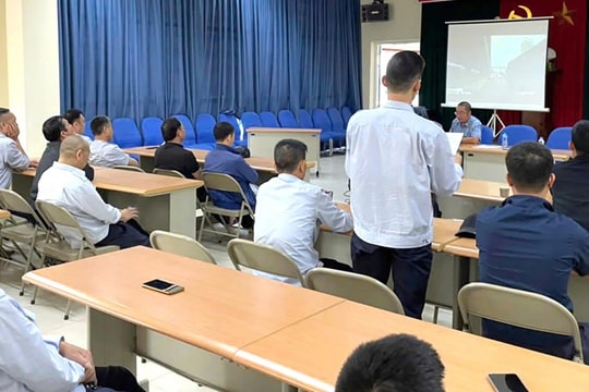 Tập huấn an toàn giao thông cho đội ngũ lái xe buýt