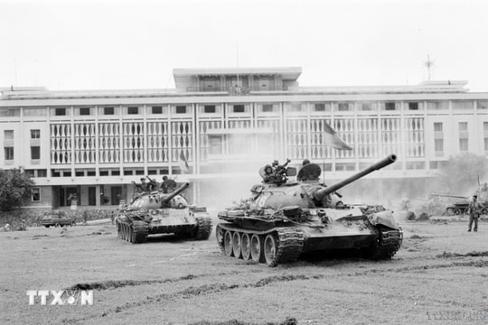 Chiến thắng 30-4-1975 - Nền tảng lịch sử cho khát vọng xây dựng đất nước hùng cường