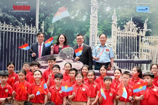 Đợt thông tin đặc biệt và Triển lãm tương tác của Báo Nhân Dân Kho tư liệu số quý, không gian tưởng nhớ và tôn vinh lịch sử
