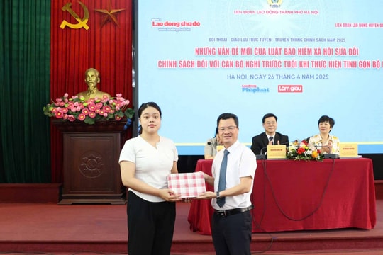 TRỰC TUYẾN HÌNH ẢNH: Chính sách đối với cán bộ nghỉ trước tuổi khi thực hiện tinh gọn bộ máy