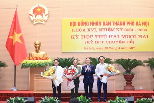 Bầu bổ sung ông Nguyễn Thanh Tùng làm Ủy viên UBND TP Hà Nội