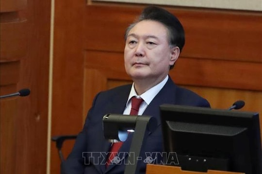 Cựu Tổng thống Hàn Quốc Yoon Suk Yeol bị truy tố vì lạm dụng quyền lực
