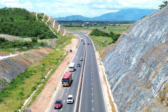 Phê duyệt thu phí 5 tuyến cao tốc do Nhà nước đầu tư