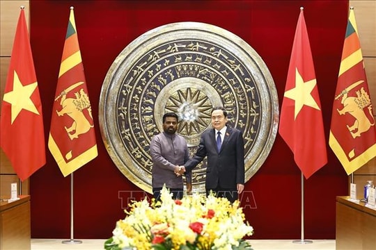 Chủ tịch Quốc hội Trần Thanh Mẫn hội kiến Tổng thống Sri Lanka