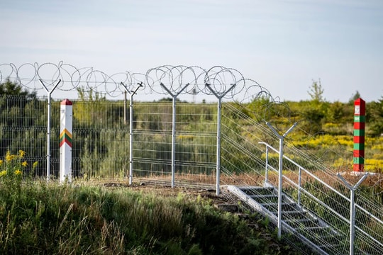 Litva sẽ tăng cường phòng thủ dọc biên giới với Nga, Belarus
