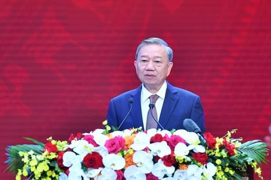 Lời giải thuyết phục cho “bài toán” thể chế