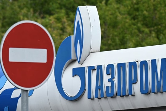 EU chấm dứt nhập khẩu khí đốt Nga vào năm 2027