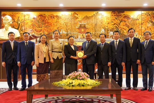Thủ đô Hà Nội sẵn sàng hỗ trợ, tạo điều kiện thuận lợi cho các hoạt động của Đại sứ quán Lào