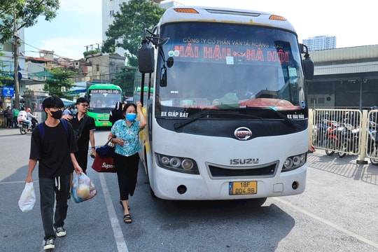 Hà Nội ban hành giá dịch vụ xe ra, vào bến xe ô tô