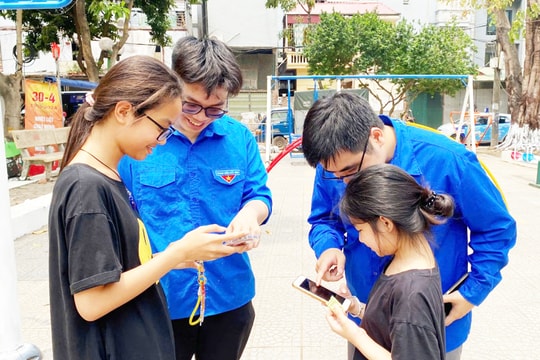 Đưa ánh sáng công nghệ đến mọi người dân