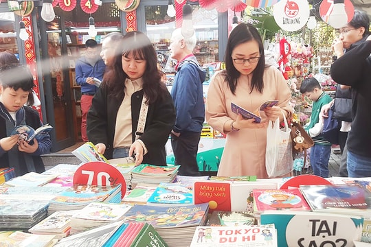 Nhìn lại để chủ động xây dựng văn hóa đọc