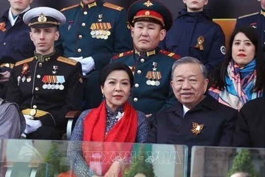 Tổng Bí thư Tô Lâm và Phu nhân dự Lễ duyệt binh kỷ niệm 80 năm Ngày Chiến thắng trong Chiến tranh Vệ quốc vĩ đại tại Mátxcơva