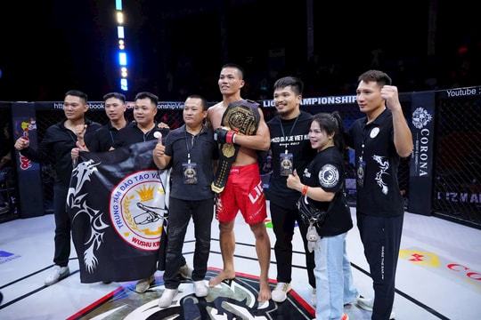 Võ sĩ Phạm Công Minh bảo vệ thành công đai vô địch LION Championship 22
