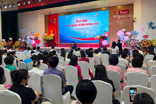 Vinh danh nghề điều dưỡng