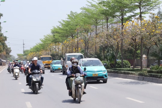 Hà Nội gia tăng diện mưa và hiện tượng thời tiết nguy hiểm