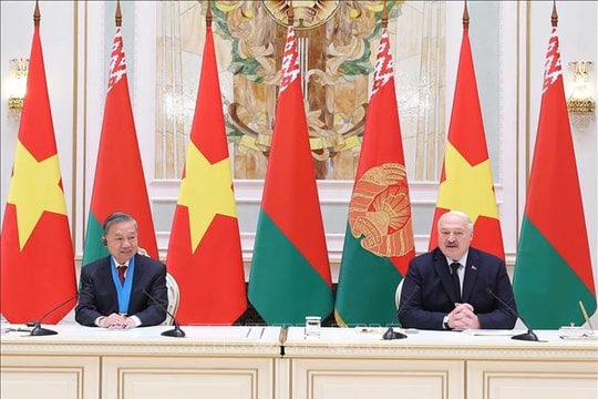 Tuyên bố chung về việc thiết lập quan hệ Đối tác Chiến lược giữa Việt Nam và Belarus