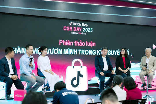 Hỗ trợ 15 tỉnh, thành phố phát triển mô hình “Xã, phường thương mại điện tử”