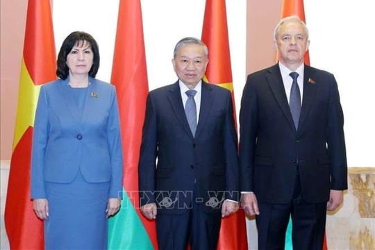 Tổng Bí thư Tô Lâm hội kiến Chủ tịch Thượng viện và Chủ tịch Hạ viện Belarus