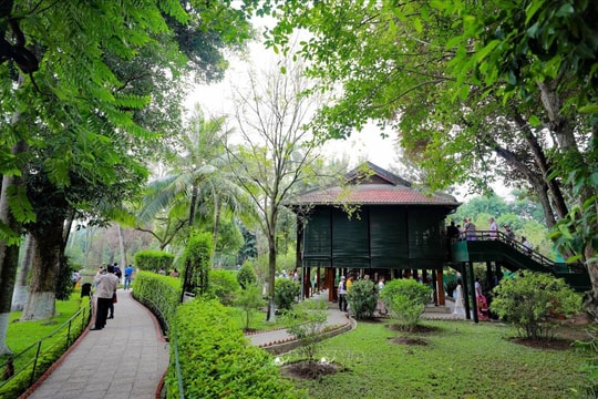 Hà Nội: Nhiều di tích, điểm du lịch tổ chức hoạt động về Chủ tịch Hồ Chí Minh