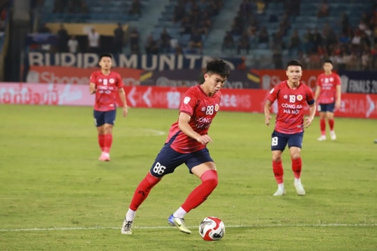 CLB Công an Hà Nội hoà đáng tiếc Buriram ở chung kết Shopee Cup