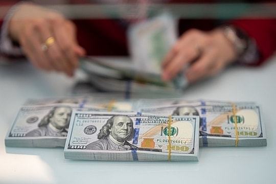 Tỷ giá ngày 15-5: Giá USD đi ngang trên thị trường tự do