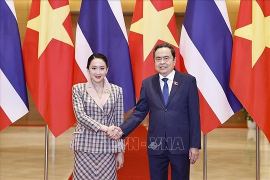 Chủ tịch Quốc hội Trần Thanh Mẫn hội kiến Thủ tướng Thái Lan Paetongtarn Shinawatra