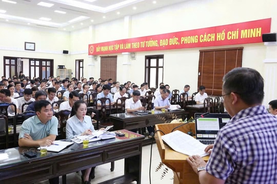 Sóc Sơn: Xây dựng bộ máy chính quyền cấp xã gần dân, sát dân