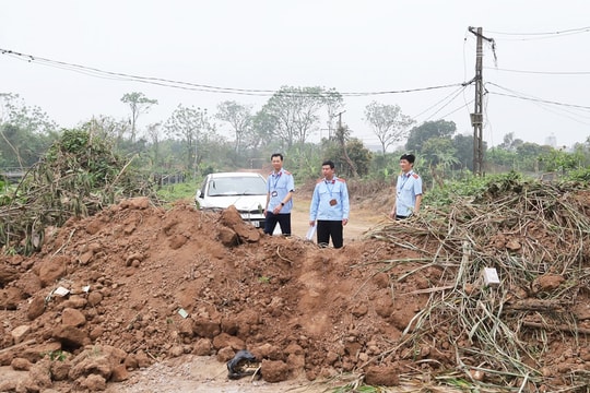 Hà Nội siết chặt quản lý đất đai, trật tự xây dựng khu vực bãi sông, ngoài đê