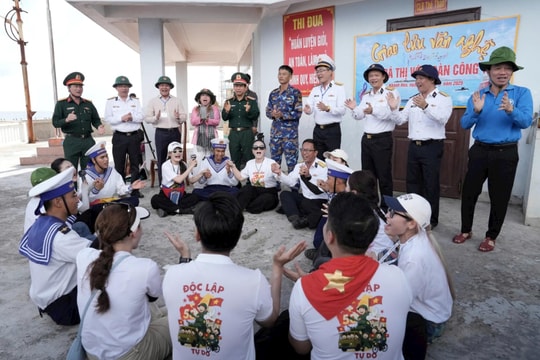 Trường Sa - Hà Nội: Sự kết nối vẹn nghĩa tình, trọn niềm tin