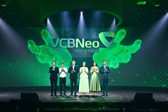 VCBNeo công bố thương hiệu mới và ứng dụng ngân hàng số NeoOne